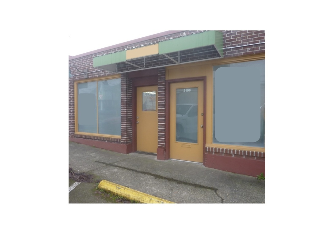 Storefront at The Station at Oak Grove